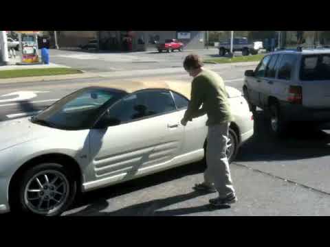 2001 Mitsubishi Eclipse Spyder GT Convertible Top Demonstration