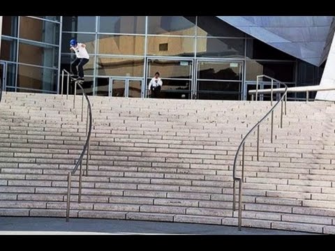 DEADLY 27 Stair CURVED RAIL 5050 With Security Kick Out!! - Behind The Clips - Gage Boyle