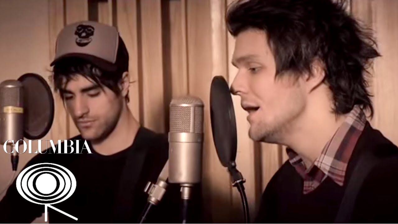THUNDER ACOUSTIC LIVE Chords - Boys Like Girls