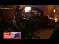 Miloš Zeman poplácal po zádech reportéra TV Nova Láďu Hrušku za jeho novinářskou profesionalitu