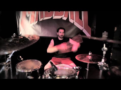 MADBALL - Born Strong (OFFICIAL VIDEO)