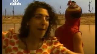Watch Mano Negra Hamburger Fields video