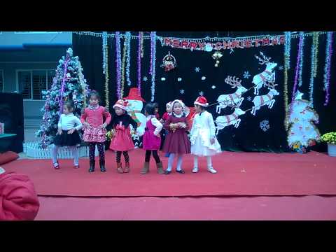 CaoDuyBach và các bạn biểu diễn thời trang noel 2014