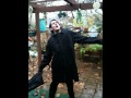 Leonardo sings again singing in the rain