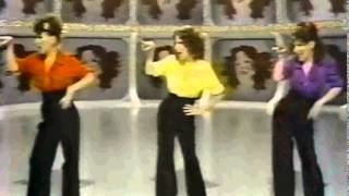 Watch Bette Midler Boogie Woogie Bugle Boy video