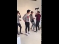 Съемка MBAND для Elle Girl: Ребята танцуют