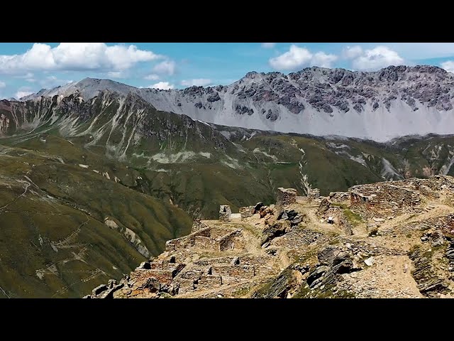 Watch Auf militärhistorischen Wanderwegen zum Machu Picchu on YouTube.