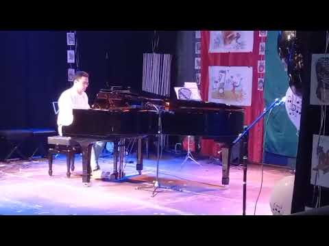 TOCANDO HALLELUJAH EN EL ESPACIO VÍAS EL 9.6.2023.