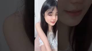 Beautiful Girl