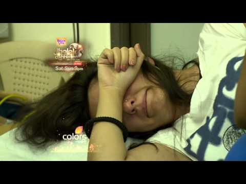 Singer Akriti Kakkar Injures Herself During Jhalak Dikhhla Jaa...