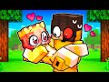 Dating the QUEEN BEE in Minecraft!