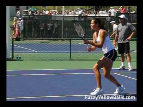 Ana イバノビッチ Volleying in Slow Motion