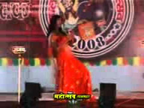 (07)Paas Woh Aane Lage Zara Zara