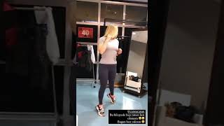 Cansu Canan Kalçasını Sallıyor