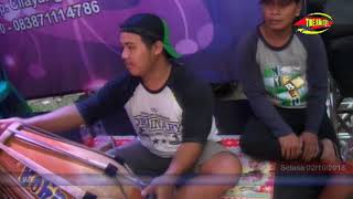 Undangan Mantan