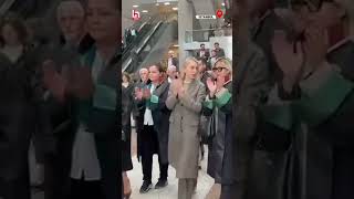 İstanbul Adliyesinde Savunma Nöbeti Dilek Kaya İmamoğlu Tutuklu Avukatlara Destek Verdi