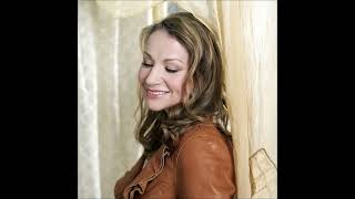 Watch Joan Osborne Running Out Of Time video