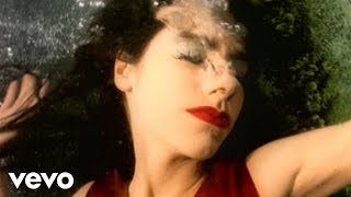 Video Down by the water Pj Harvey