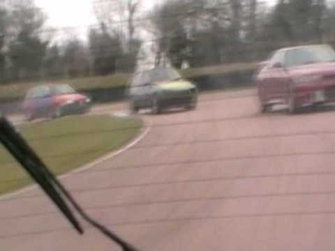 TOYOTA STARLET GT TURBO VS R33 TOYOTA STARLET GT TURBO VS R33
