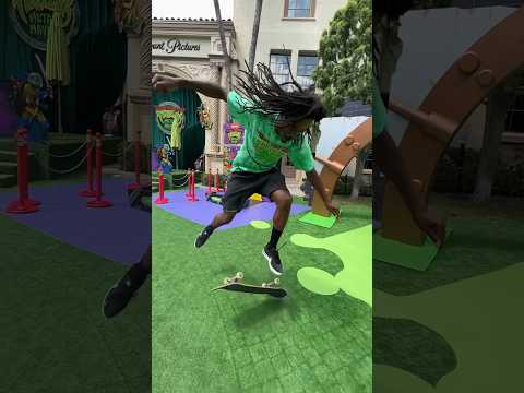 First tre flip ever done at paramount studios‼️🤯 #skateclipsdaily #skatetricks #miniramp #skate