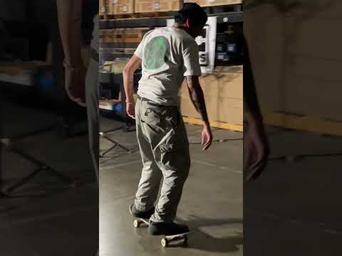 Kick flip front board on a forklift‼️🙌🏽 #skateclipsdaily #skateboardingisfun #skatelife