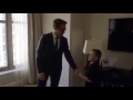 "Iron Man" entrega brazo biónico a niño de 7 años