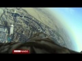 El impresionante vuelo de un águila desde el rascacielos más alto del mundo