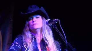 Watch Danni Leigh Masquerade Of A Fool video