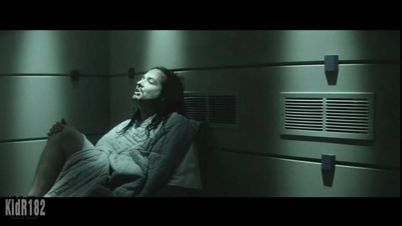 VIDEO DE KORN MAKE ME BAD video de korn make me bad: