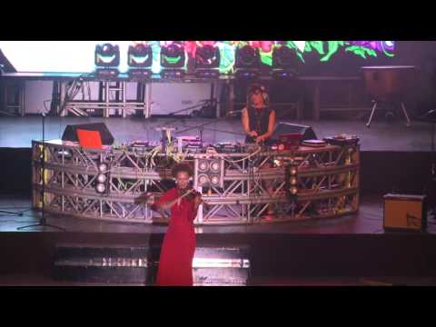 SARA CASTRO LIVE DJ PERFORMANCE (feat. Melanie Taylor in the VIOLIN)