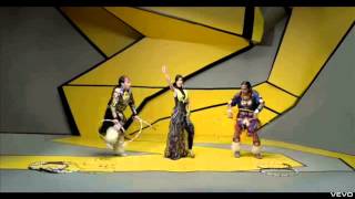 Watch Nelly Furtado Thoughts video