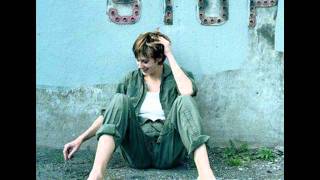 Watch Beth Orton Roll The Dice video