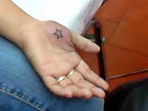 tatuaje luna estrella. Tatuaje Estrella