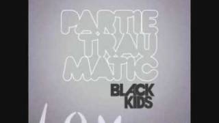 Watch Black Kids Partie Traumatic video