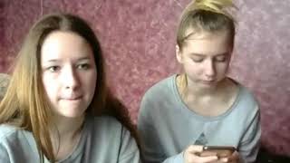 Periscope Two Girls 1