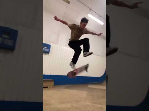 Wow @_jamiegriffin has some amazing skills | Shralpin Skateboarding