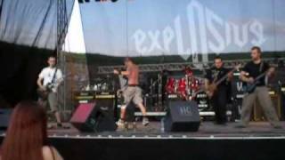 Watch Concrete Sun Hide Behind video