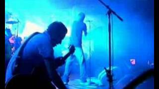 Watch HardFi Seven Nation Army video