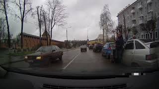 Видео ДТП на перекрестке ул.Герцена, ул.Исаковского (10.11.17г.), но самое интересное потом от Геннадий Ростов, улица Герцена, Ростов-на-Дону, Россия