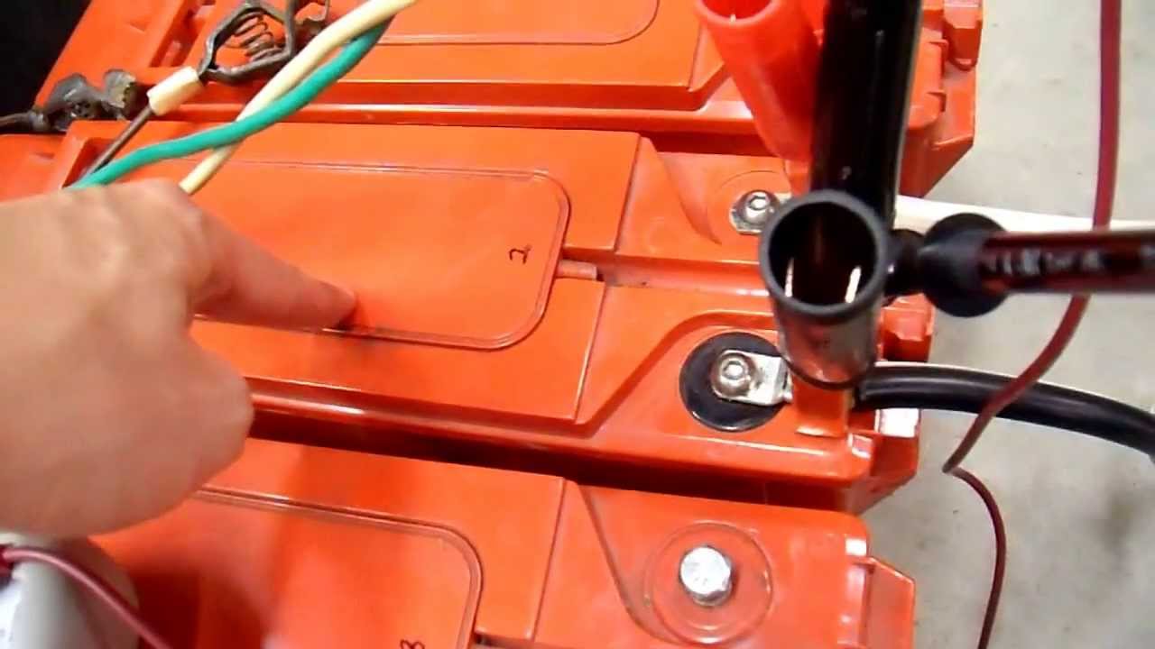  Part4 - Equalizing and Reconditioning a Sulfated Battery - YouTube