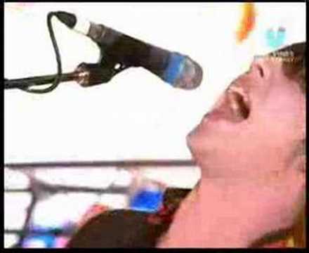 the vines - highly evolved (live @ channel V sydney 2002). the vines - highly evolved (live @ channel V sydney 2002). 2:00. the vines - highly evolved live.