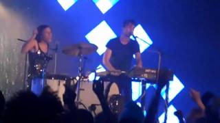 Watch Matt & Kim Frank video