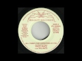 Vince Vance & The Valiants - All I Want For Christmas Is You