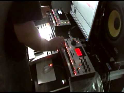 Elektron Monomachine+Machinedrum+Xstation25 Live Jam 15