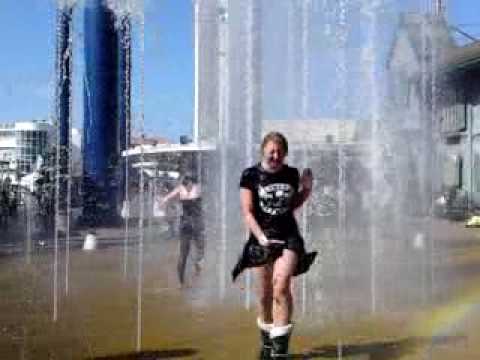 Speshul Kay playing in the water fountains at Blackpool Pleasure Beach