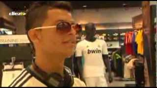 m10_8L3Flbw Video Image