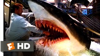 Deep Blue Sea - Jim Is Bitten Scene (3/10) | Movieclips
