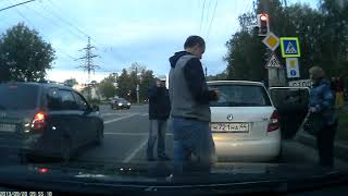 Video Kostroma ulitse profsoyuznaya from ΠΠΈΠΊΠΎΠ»Π°ΠΉ ΠΠ°ΡΠ°Π½ΠΎΠ², 1st Pantusovskiy drive, Kostroma, Russia