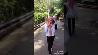 Awek Tudung