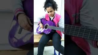 Başarılı Gitarist Nehir Irmak Ve Parçası